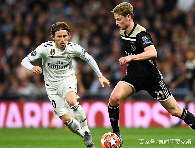 法兰克福内部会议纪要流出——国际比赛日迎来里程碑；荷甲使命明确；轮换策略成焦点 -开云体育