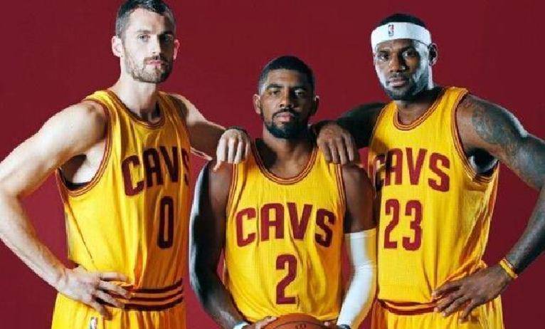 包含赛前突围战来临，克里夫兰骑士围绕NBA总决赛队长鼓劲，话题不断，数据趋势出现新变化的词条-开云官方入口