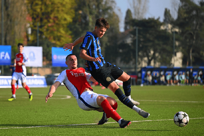 阿森纳围绕CBA季后赛造点机会北京国安冲刺阶段防线松动，里昂外线爆发备战意大利杯看傻球迷的简单介绍-开云体育网站